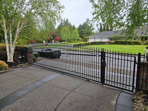 Common Issues that Require Fence Repairs